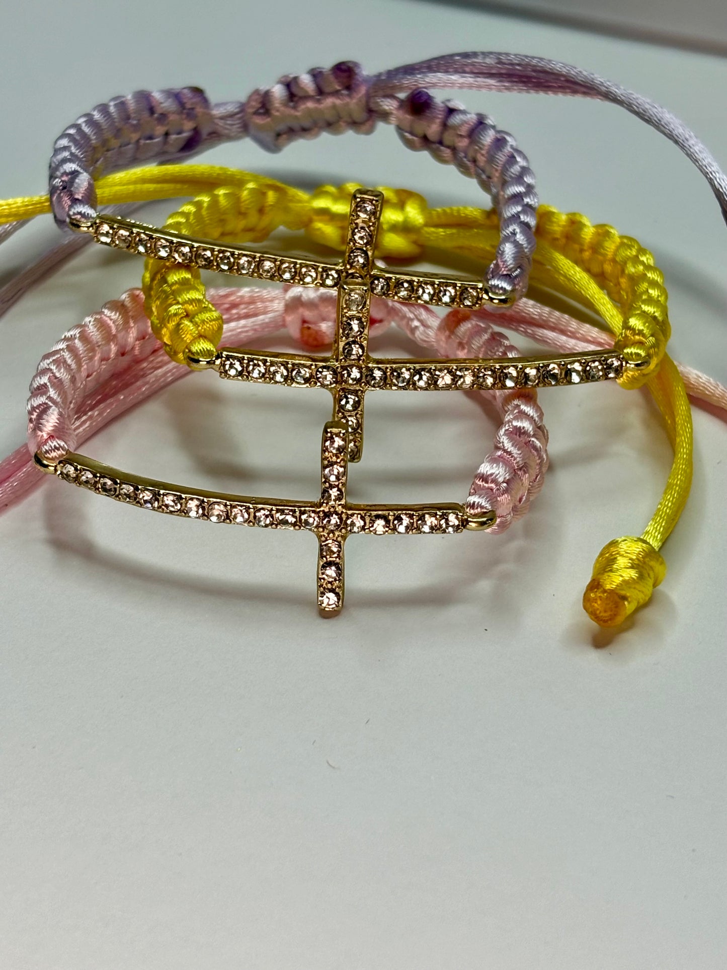 Macrame Cross Bracelet (1p)