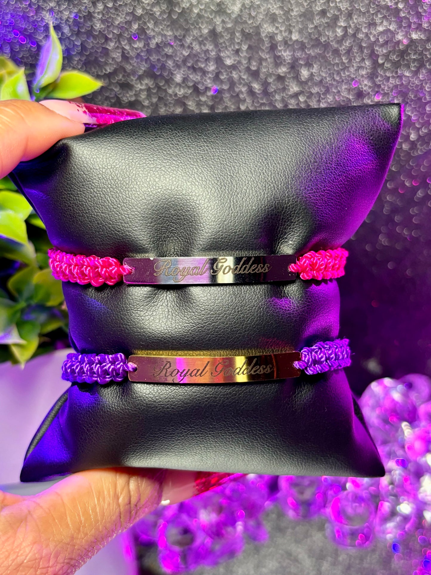 Grabado personalizado | Pulsera de hilo con placa de nombre