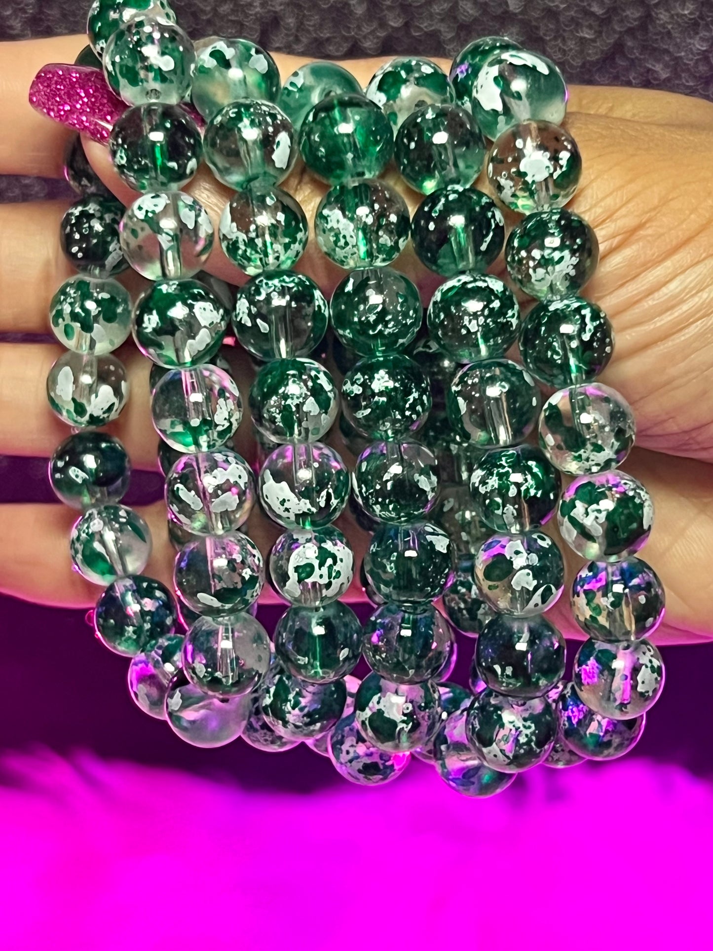 Snowy Evergreen Beaded Bracelet (1pc)